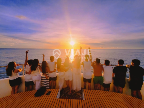 Boracay: Ultimate Party Cruise by Andy World Yacht - Image 2
